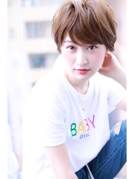 シーラス バイクラウドゼロ(Cirrus by Cloud zero) 大人可愛いアッシュカラー小顔ショート【Cirrus by Cloud zero】