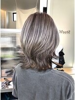 ストゥー(StueW.)&nbsp;【倉敷】ホワイト×シルバー×ウルフ