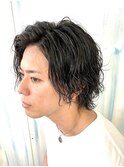 ツイスパ波巻きかき上げニュアンスパーマサイドパートウルフ
