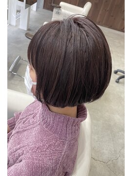 ヘアーアンドエステティック ヴェリス(hair&esthetic Velis) 【Velis】イルミナカラーコーラルショートボブ♪