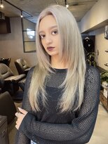 サニー 渋谷(SUNNY)&nbsp;ハイトーン、レイヤーカット、バレイヤージュ、ミルクティー