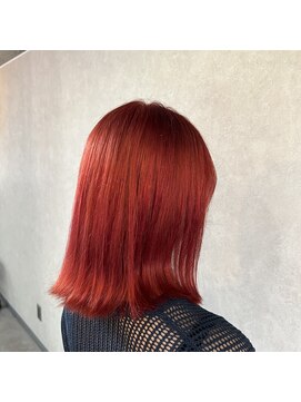 シアン(CYAN) レッドカラー