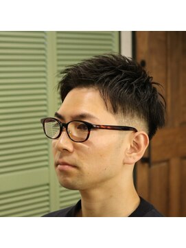 ニューオールド 三軒茶屋(NEW OLD) 束感ショートx スキンフェード