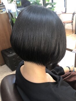 ディアーズ 成田美郷台店(Dears)の写真/大人女性の様々なお悩みにアプローチ、ハリ・コシがUPし、潤い溢れるツヤ髪に。ダメージレスな施術が◎