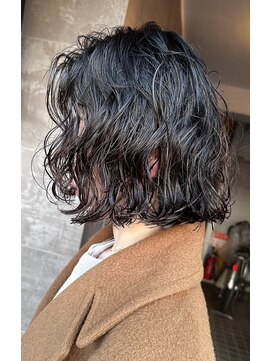 ナループロアオハナ(Nalu pu loa ohana) ボブパーマミニボブパーマニュアンスパーマボブウェーブパーマ