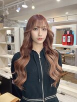 ラピス 新宿(Lapis)&nbsp;ピンクカラー/春カラー/シールエクステ/レイヤーカット/艶カラー