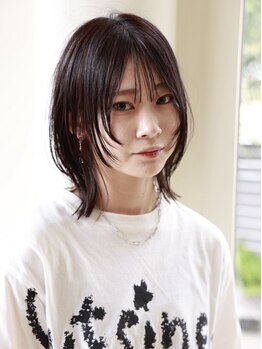 ヘアーメイク グレース 本店(HAIR MAKE GRACE)の写真/前髪と顔周りの似合わせレイヤーカットで小顔魅せ!ばっさりカット無しでも可愛く印象的に決まる♪