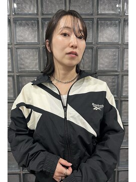 乾かすだけでまとまる外はねボブ