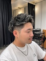 マジック(magic)&nbsp;バチバチ系ツイスト×ホワイトメッシュ