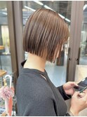 切りっぱなしボブ ボブヘア 縮毛矯正 ミニボブ レイヤーボブ