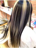 地毛ミディアムから ストレートエクステ ツーカラー仕上げ