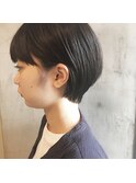 横顔美人ショート