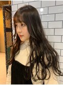 ベージュ