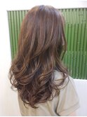 ハイライトロングカールスタイル