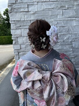 アールトゥーヘアー(art To Hair) 和装セット/低めシニヨン/お呼ばれヘア/カワイイ系