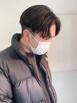 キャンバス バイ ネオリーブ 横浜西口(Canvas by neo.) 耳上センターパート 短めセンターパート【横浜】