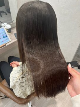 キュア 表参道(CURE) 黒髪/グレージュカラー/ココアベージュ/ヘルシーロング[表参道]