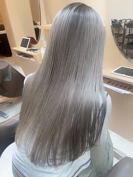 ヘアーメイクポリッシュ 久世店 艶髪ストレート/シルバーホワイト