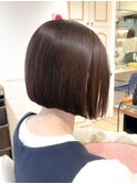 ミニボブ　前下がり　大人可愛いボブ