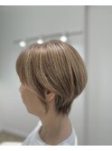 脱白髪染めとくびれショートで若見え◎
