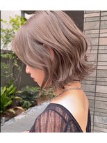 トルネード(TORNADO)&nbsp;くびれボブパーマ外ハネ シースルーバング フェイスレイヤーt930