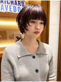 丸みのあるショートボブレイヤー