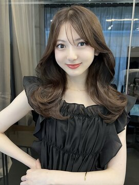 アリュウル 表参道(ALLURE) レイヤーカット　くびれ韓国ヘア　シースルーバング　千葉