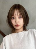 レイヤーカットオリーブベージュボブ