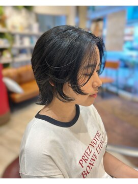 ハウス(HAUS.) ショートウルフカット