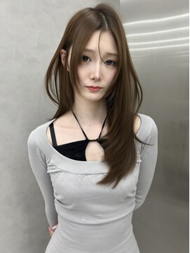 アイヴァン(AIVAN) ミディアムレイヤー/ハッシュカット/レイヤーカット  lll