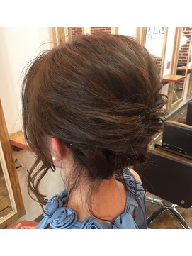 エイト プラット 渋谷2号店(EIGHT plat) EIGHT plat 【エイト プラット】後れ毛たっぷりニュアンスアップ