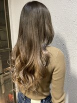 ディー エメ(D-aimer-)&nbsp;デザインスキルエクステ・エクステも一緒にカラーしてみた。