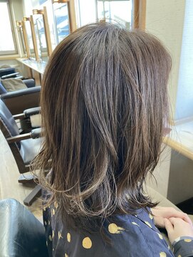 トップヘアー 本店(TOP HAIR) ゆるカールミディ