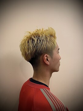 ヒロギンザバーバーショップ 新宿店(HIRO GINZA BARBER SHOP) ツーブロフェードスタイル