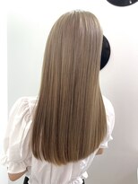 デート 下北沢(DATE)&nbsp;ダブルカラーミルクティーベージュカラーケアブリーチハイトーン