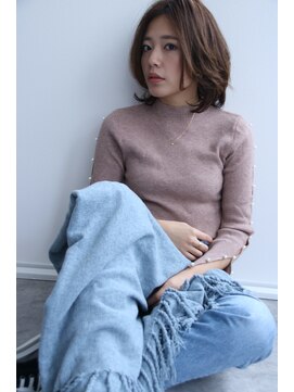 イニット 奈良新大宮(init.) 20代 30代 40代 ペールベージュ カールボブ ワンレングスボブ