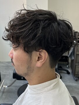フイ 恵比寿(Hui) スパイラルパーマ/刈り上げマッシュ/メンズパーマ
