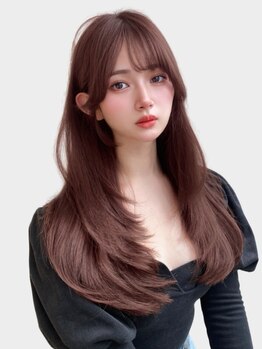 ユーフォリア 新宿店(Euphoria)の写真/[初回～5回まで]小顔カット+超音波TR+炭酸SH¥7700♪前髪/顔周りの似合わせに1mm単位でこだわる♪韓国風も☆