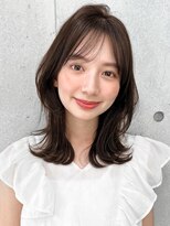 こなれミディシースルーバングうる艶髪レイヤーカット前髪