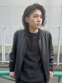 カー(KAH) パーマ　メンズパーマ　ミディアム　ロング　癖毛風