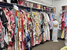 浅草着物レンタル 愛和服 Premium雷門店【ヘアセット/着付け/着付/ヘアメイク/浴衣】