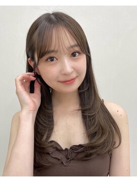 オーラ オモテサンドウ(Aura omotesando) 透明感カラー×似合わせレイヤーカット