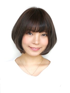 エミル 国分寺(emile) 30代女性のひし形ショートボブ【国分寺】