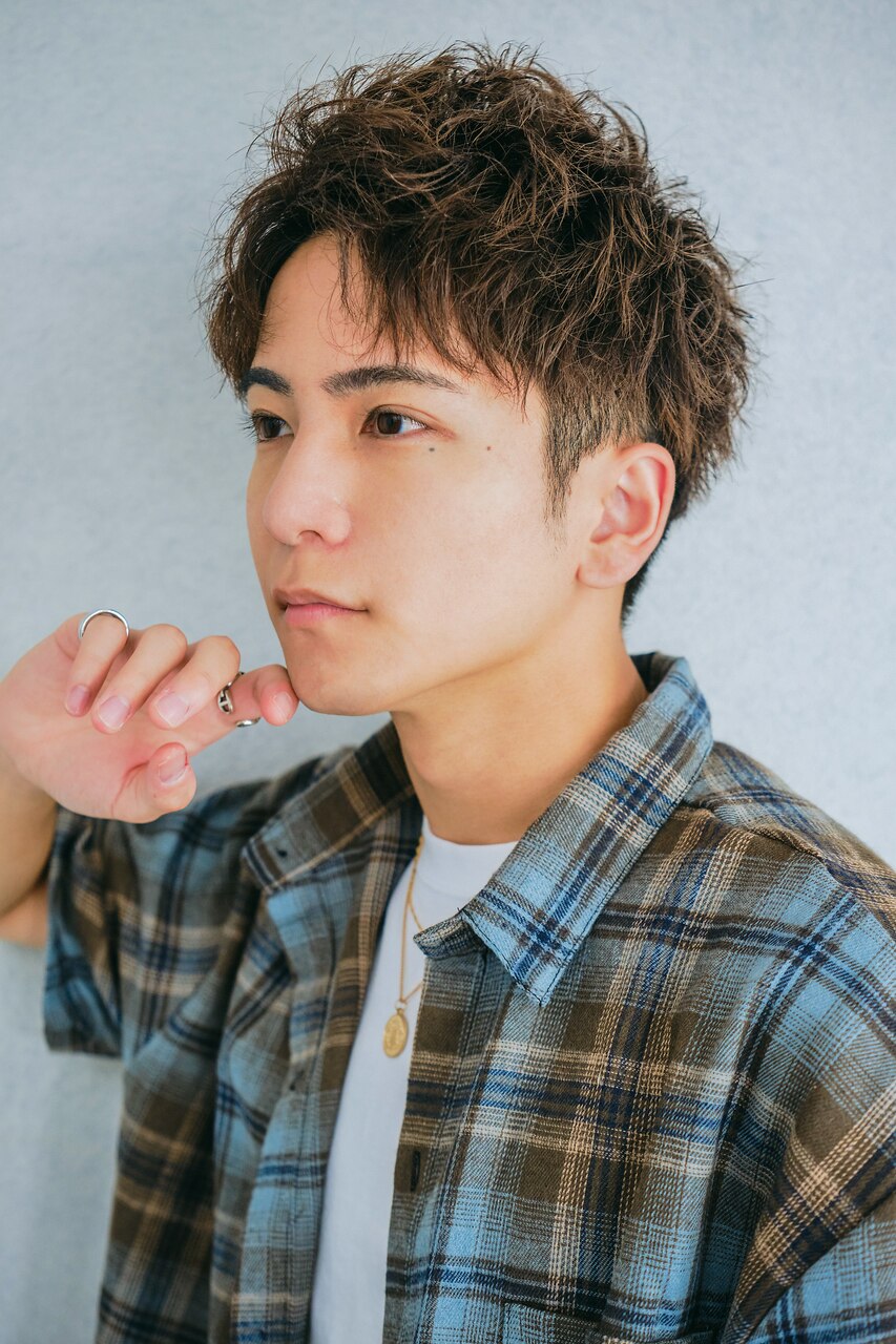メンズカット+眉カット+ナノバブルシャンプー付 \5000