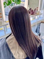 ソレア(solea)&nbsp;透明感カラーでツヤのあるナチュラルヘアをご提案