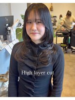 トイズファクトリー(Toys Factory) Highlayercutで顔周りに軽やかな動き♪イメチェン