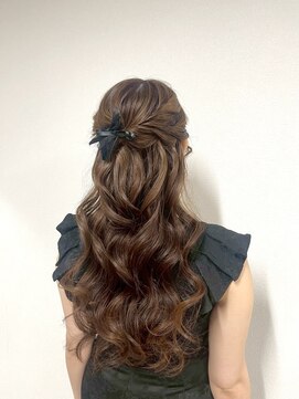 ヒュミ(hymy) 結婚式参列に♪/お呼ばれヘア/おとなっぽヘア/ゆるふあ/ハーフ