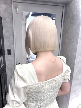 ノルン 表参道店(NORN) ミディアムレイヤーボブイメチェンピンクベージュ前髪