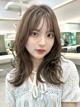 ポーチバイハニー オモテサンドウ(PORCH by HONEY omotesando) くびれレイヤーカットミルクベージュ1