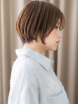 カバーヘア ブリス 上尾西口店(COVER HAIR bliss) ミルクベージュひし形レイヤーカット大人ショートヘア20代30代W